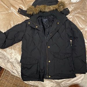 LANDS END Diamond Down Feather Puffer Jacket. Like new